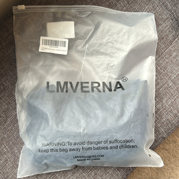 Blue Triangle Shawl - Picture 6 of 7